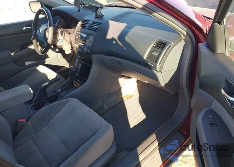 2005 Honda Accord 3.0 Lx from USA, damaged, VIN 1HGCM66375A067302